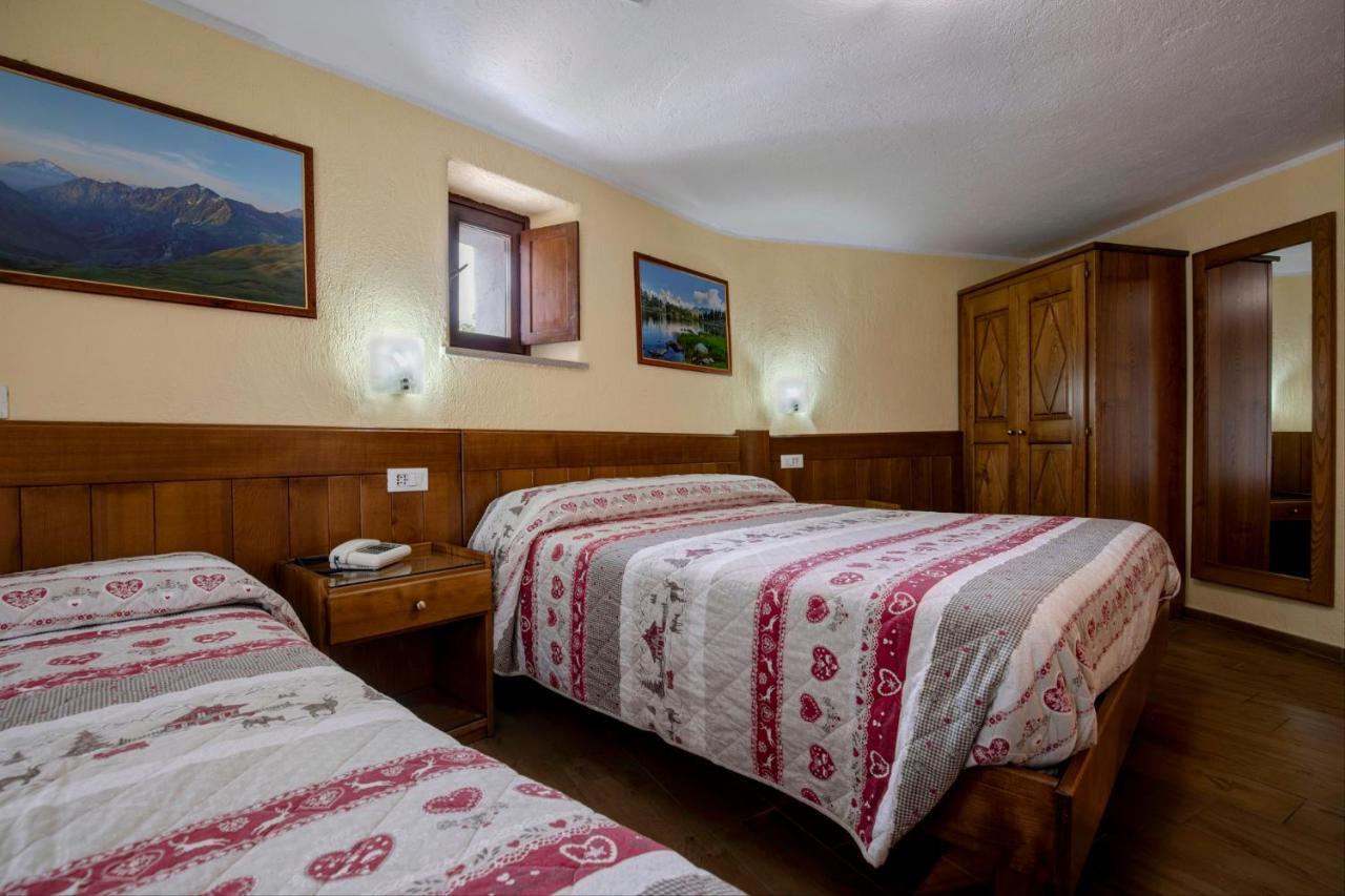 Hotel Cecchin Aosta Exterior foto