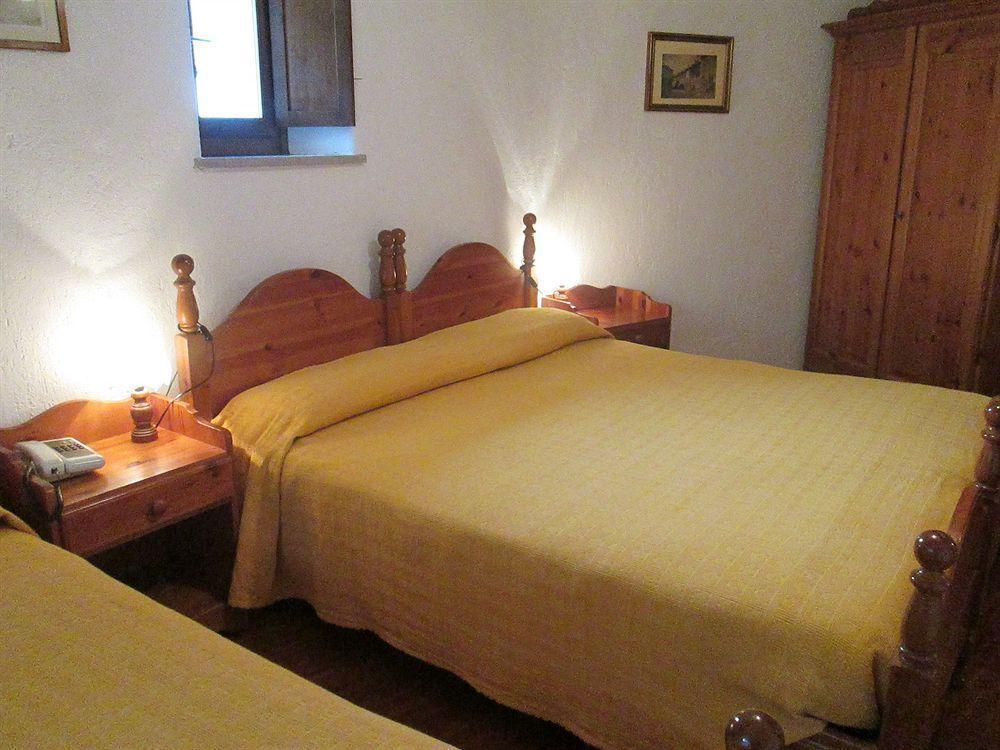 Hotel Cecchin Aosta Exterior foto